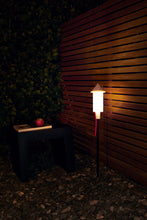 Load image into Gallery viewer, Racket la Surprise Wireless Solar Outdoor Light