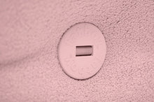 Load image into Gallery viewer, BonBaron Sherpa Chair