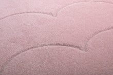 Load image into Gallery viewer, Closeup of a Baby Bum Fatboy Bubble Carpet
