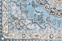 Load image into Gallery viewer, Picnic Lounge - Bay Closeup