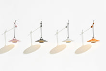 Load image into Gallery viewer, Chap-O Wireless Hanging Lamp 2.0
