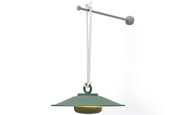 Chap-O Wireless Hanging Lamp