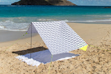 Load image into Gallery viewer, Fuji Fatboy Miasun Sun Shade Setup on the Beach
