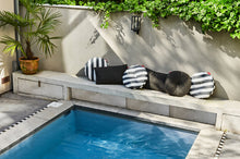 Load image into Gallery viewer, Fatboy King Outdoor Pillows and Circle Pillows by Pool

