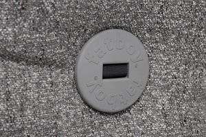 Fatboy BonBaron Mingle - Grid Stone Button Detail