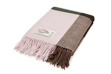 Load image into Gallery viewer, Fatboy Colour Blend Blanket - Clementine Folded
