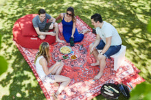Load image into Gallery viewer, Fatboy Picnic Lounge Picnic Blanket in Yard
